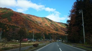 長野県長和町田舎の景色紅葉